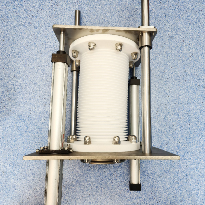 Dispozitiv de curățare